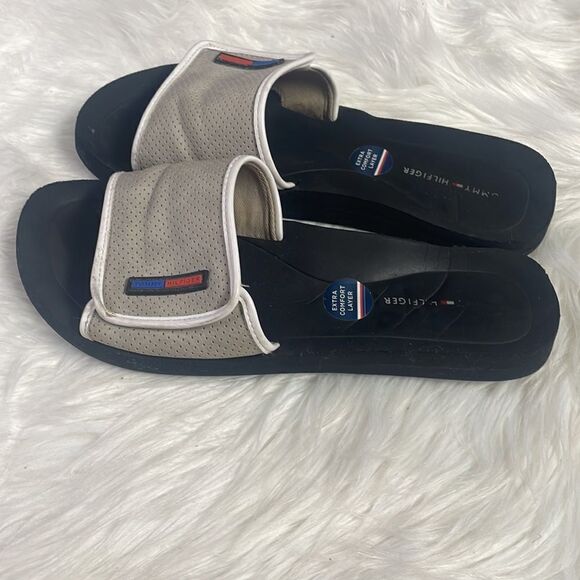 Tommy Hilfiger Ladies Slides , Size 6.5-7 - Picture 2 of 9